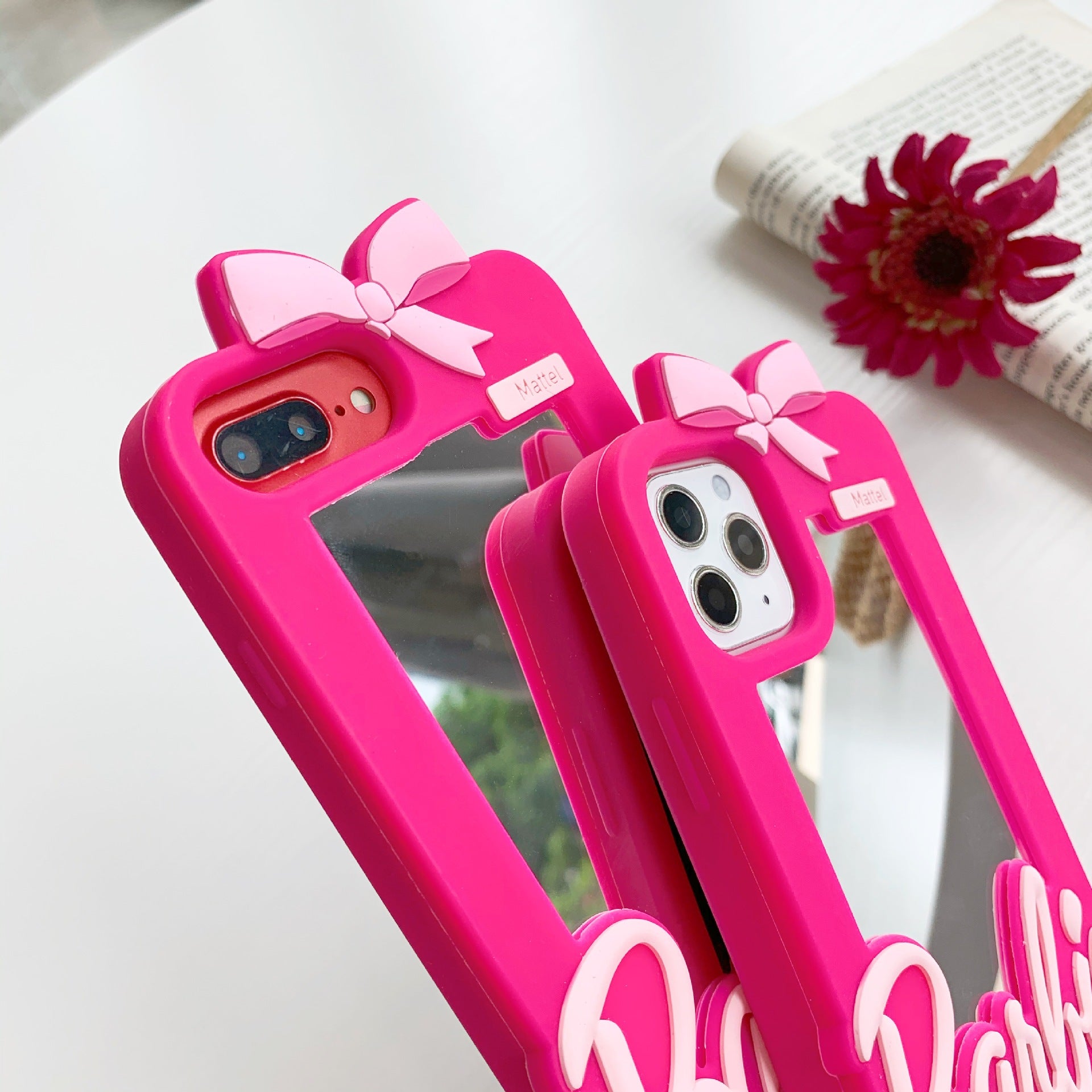 Girls Make-up Mirror Pink Womenwith Plush Fur ball Iphone 13 PRO